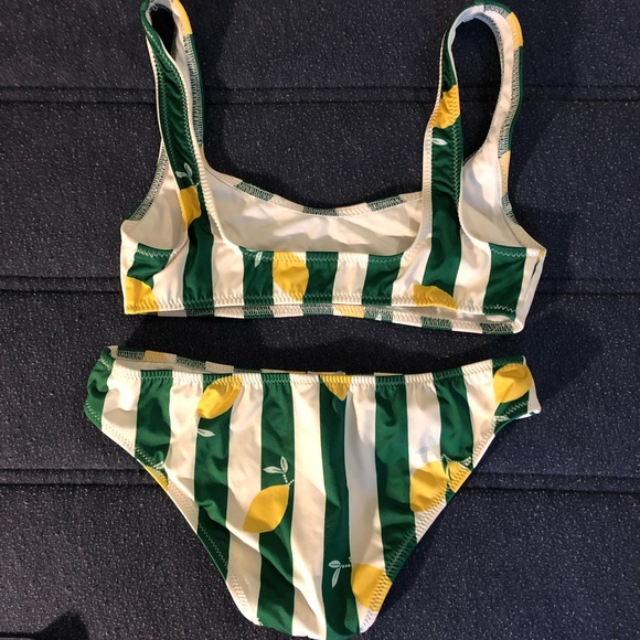Solid and striped bikini - Picture 2 of 4